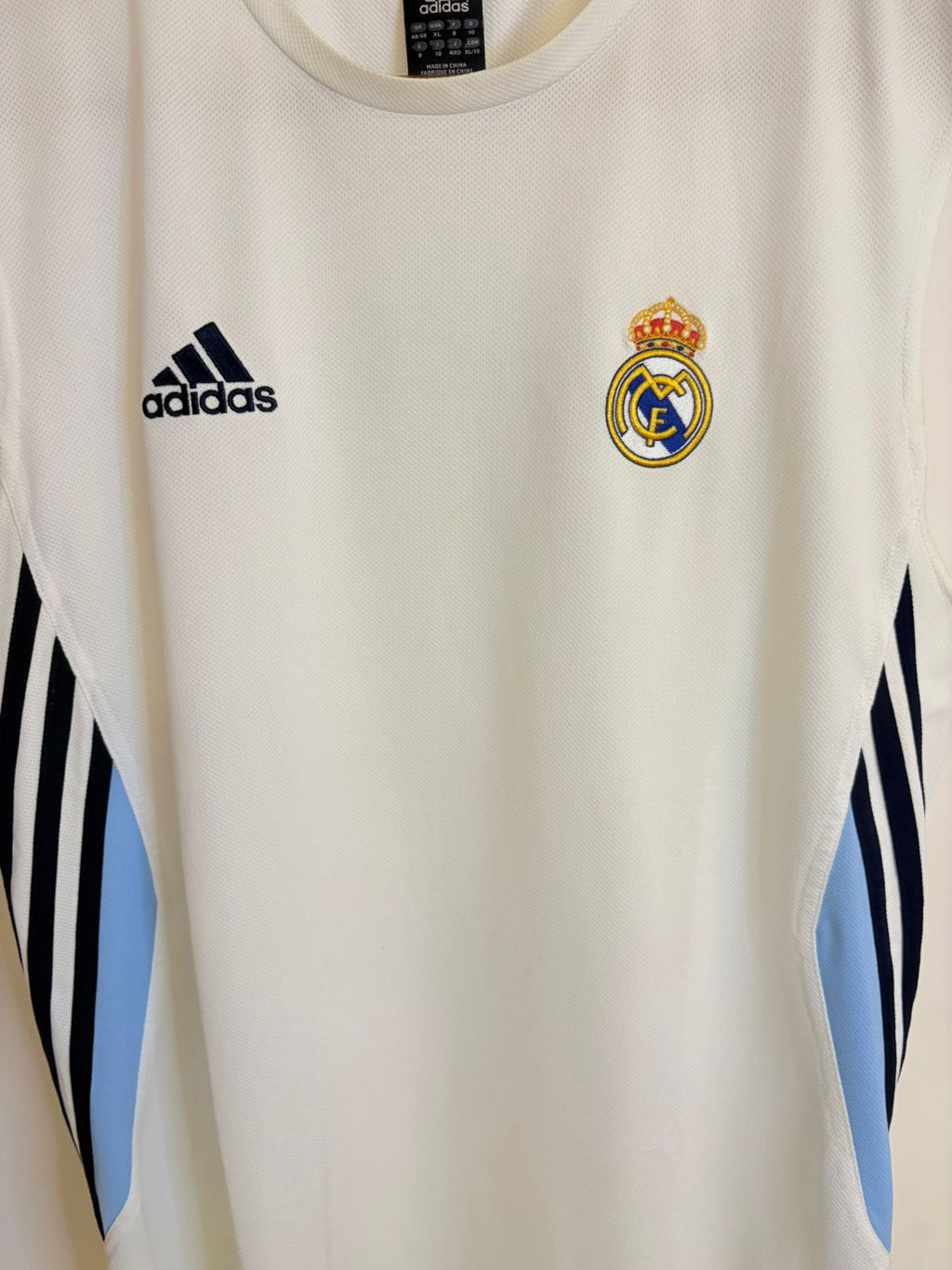 Real Madrid 2003/2004 training shirt
