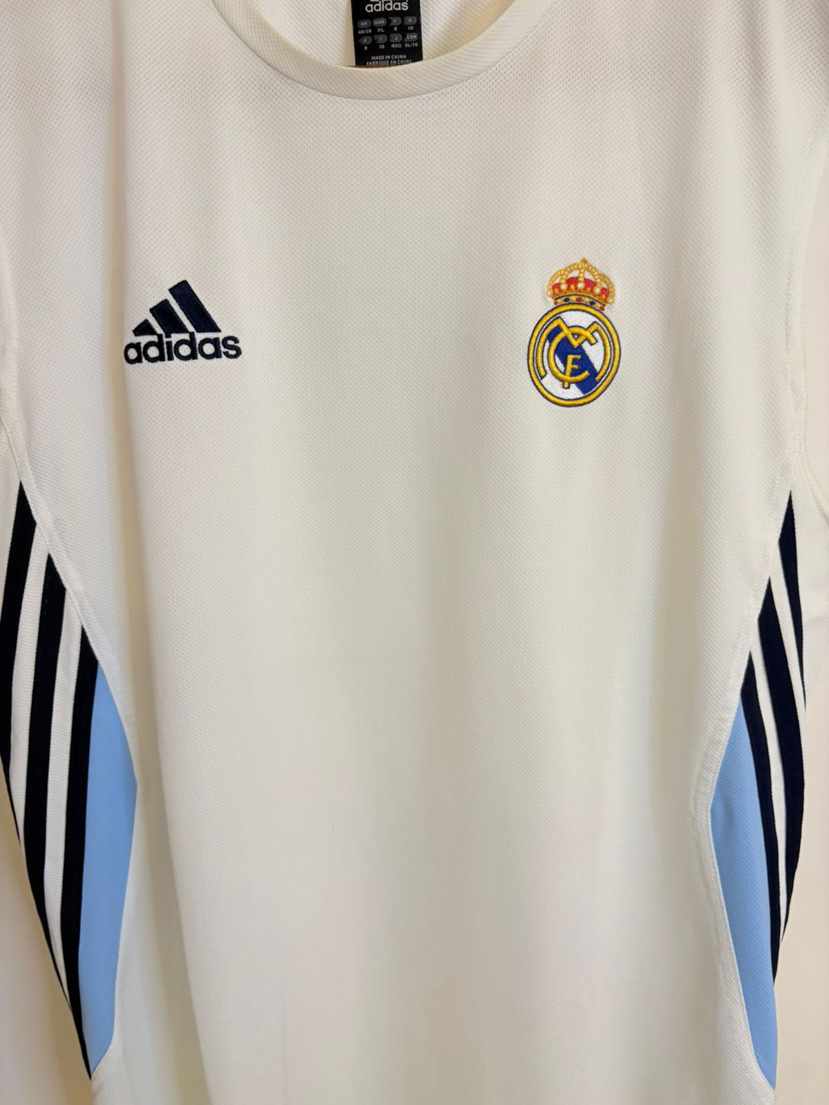 Real Madrid 2003/2004 training shirt
