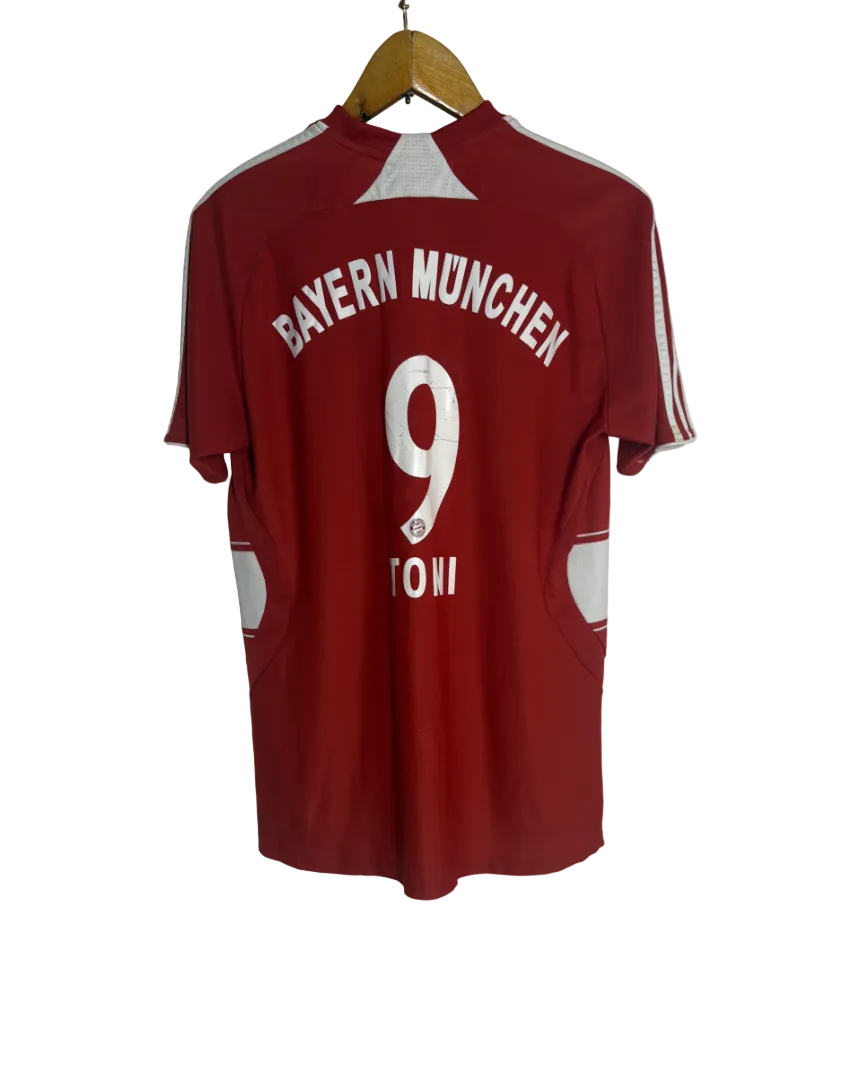 Bayern Munich 2007/2008 Jersey - Toni #9