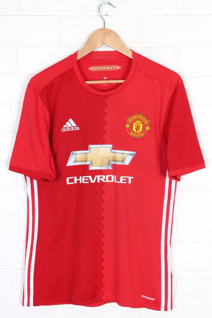 Manchester United 16/17 jersey