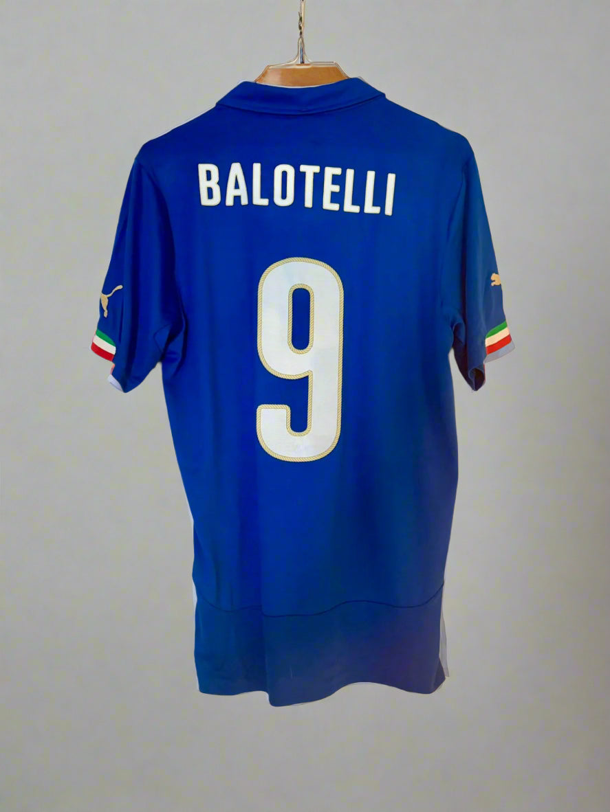 Italy 2014 jersey | Balotelli
