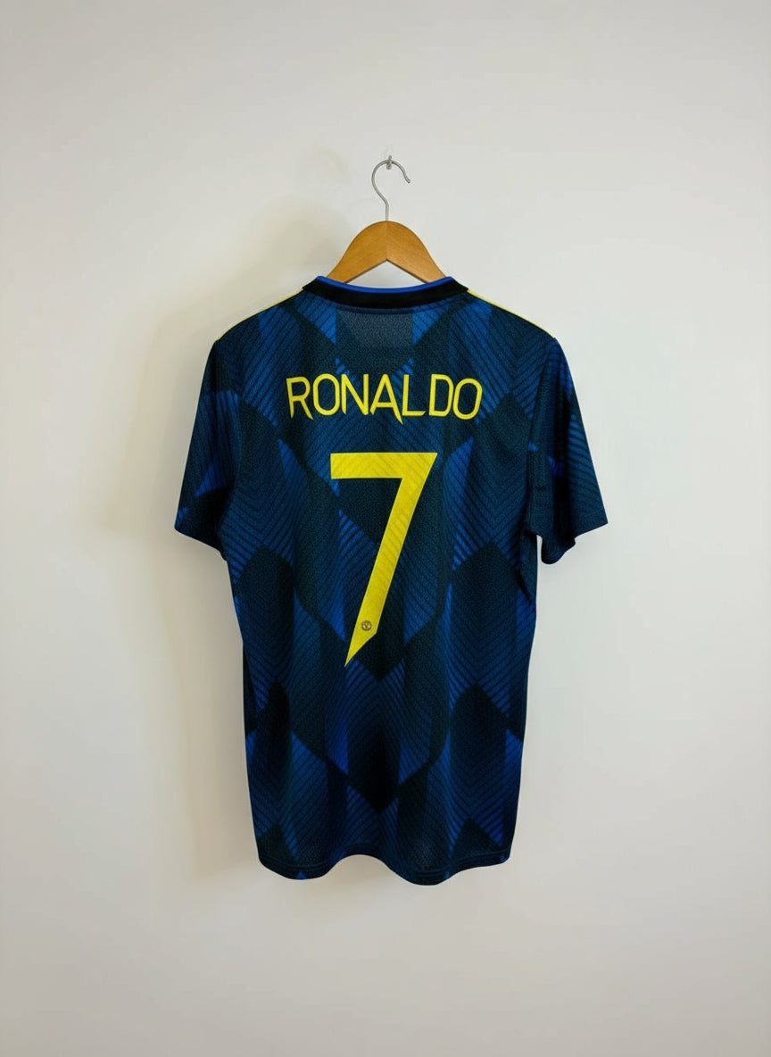Manchester United 2021/2022 Third jersey | Ronaldo