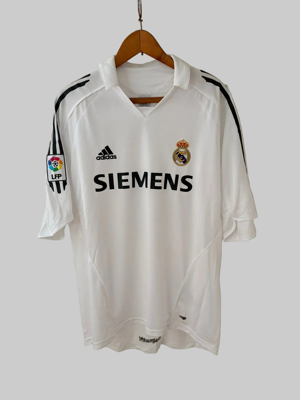 Real Madrid 2005/2006 jersey | RONALDO