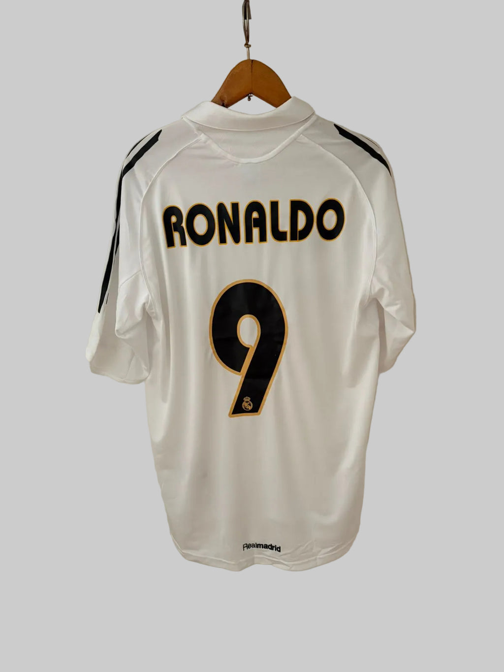 Real Madrid 2005/2006 jersey | RONALDO