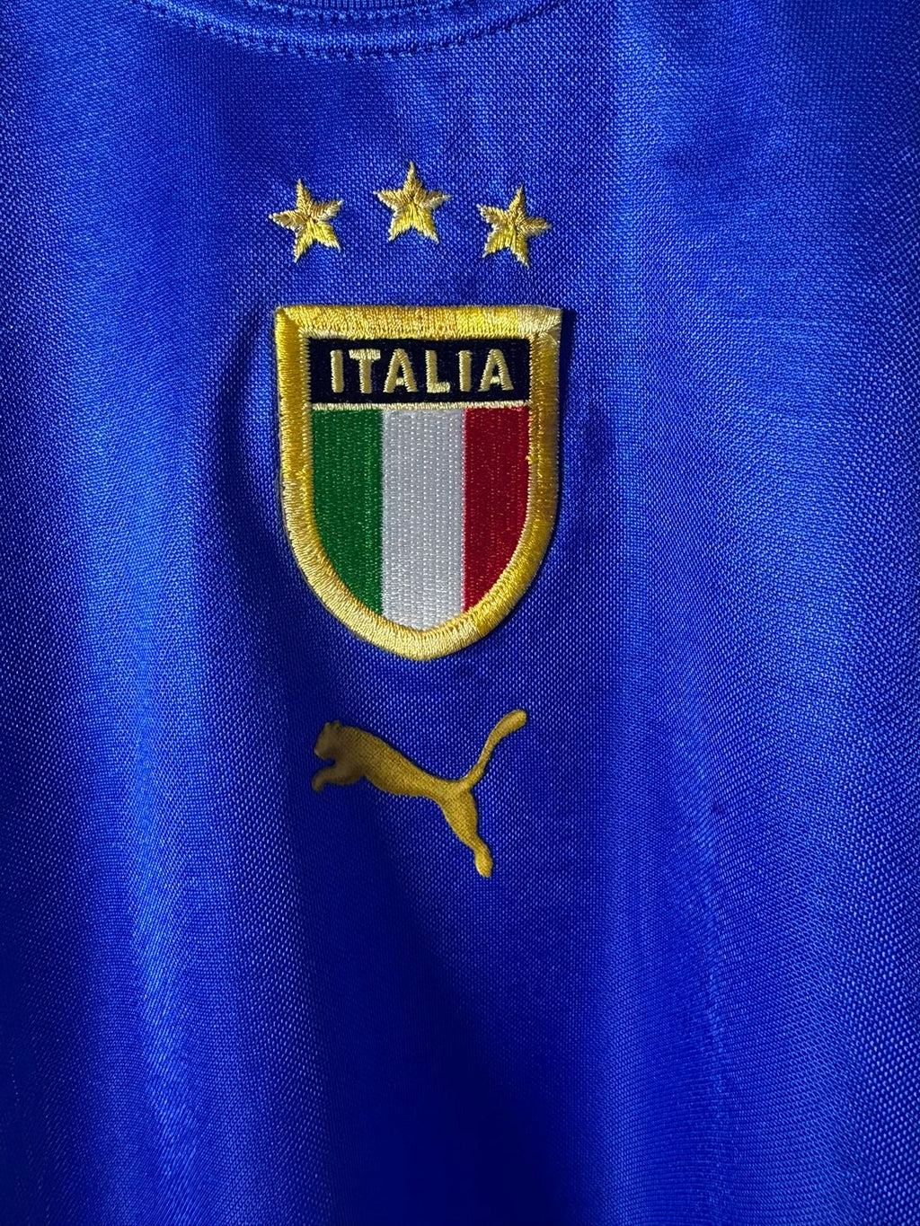 Italy 2004 Home jersey