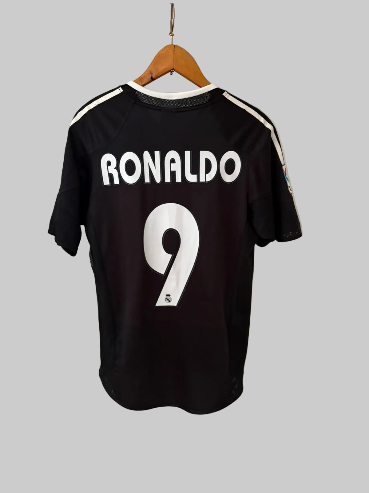 Real Madrid 2004/2005 jersey | RONALDO